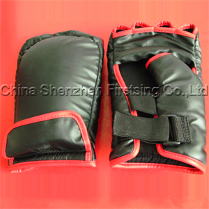 Show details for FirstSing  FS19066 Boxing Glove  for  Nintendo Wii  Picture of FirstSing  FS19066 Boxing Glove  for  Nintendo Wii