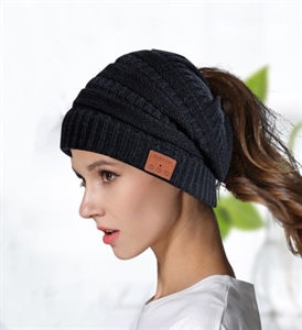 Agrandir l'image de Autumn Winter Hat Knitted Bluetooth Hat Image de Autumn Winter Hat Knitted Bluetooth Hat