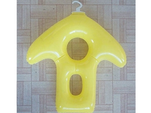 Image de Inflatable Hanger and Model