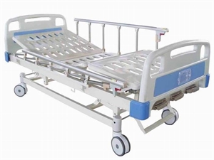 Image de Three Function Steel Frame Manual Hospital Beds Footrest Lift 40°