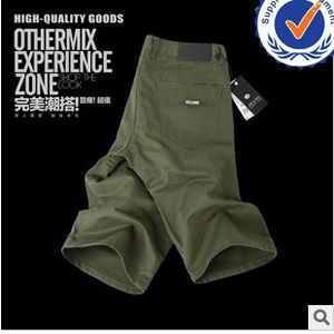 2013 new arrival fashion design cotton men middle jeans welcome OEM and ODM MM002