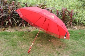 Image de Chinese wedding umbrella with beautiful lace