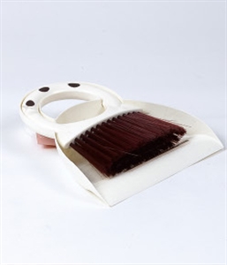 DUSTPAN BRUSH SET